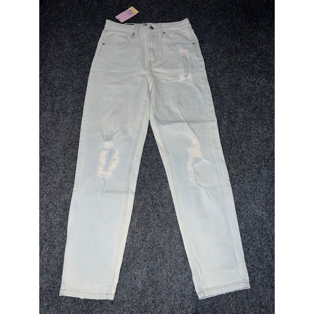 Wild Fable Super High-Rise Mom Jeans Light Wash Distressed Size 2/26 x 27